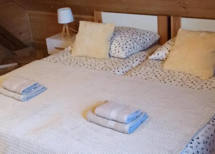 2 Nad Rzeka Krutyn Apartamento *